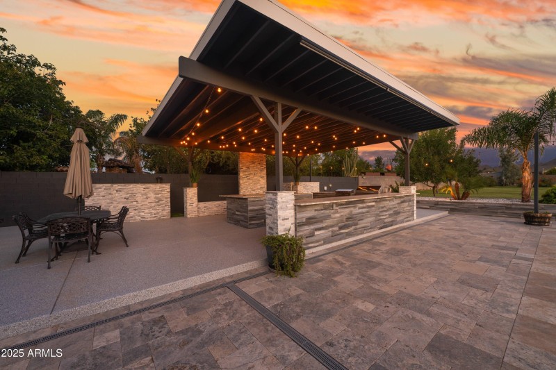 082-17735-E-Mews-Rd-83