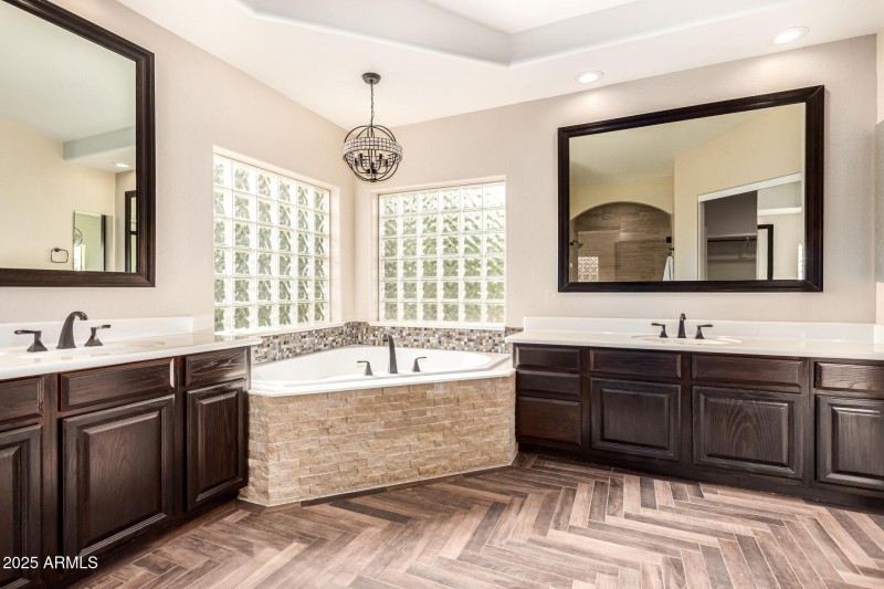 beSpoke37-Calle Del Sol