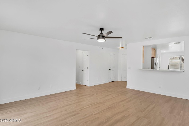 6-web-or-mls-Agrarian Hills-6