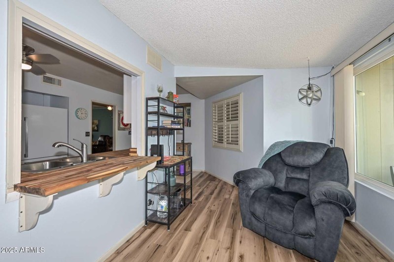 Arizona Room-Kitchen