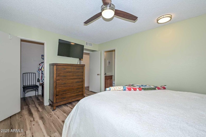 Primary Bedroom-Walk in Closet