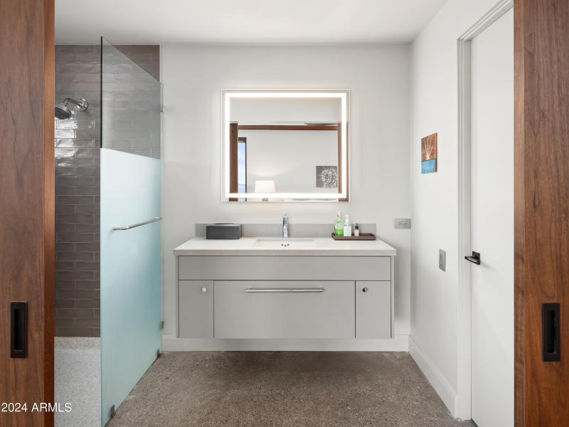 o_15310NSandyBluffRd_WEB-5