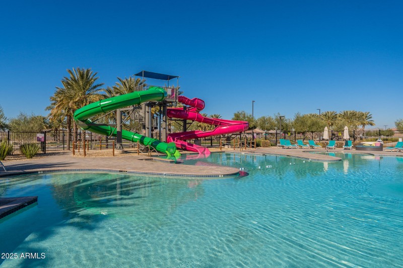 Cadence Community Amenities