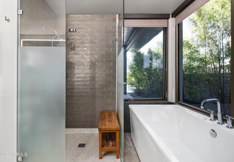 mageCo_15310NSandyBluffRd_WEB-19