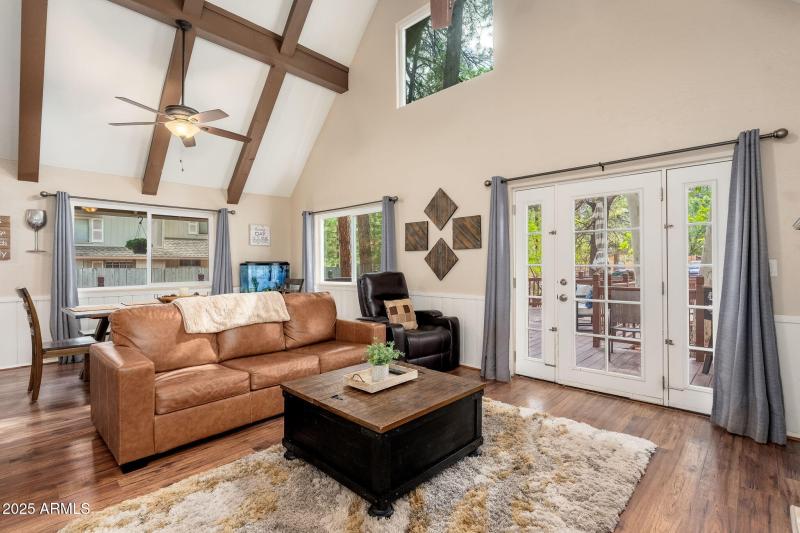 3971 N Apache Trl, 08-29 - 19