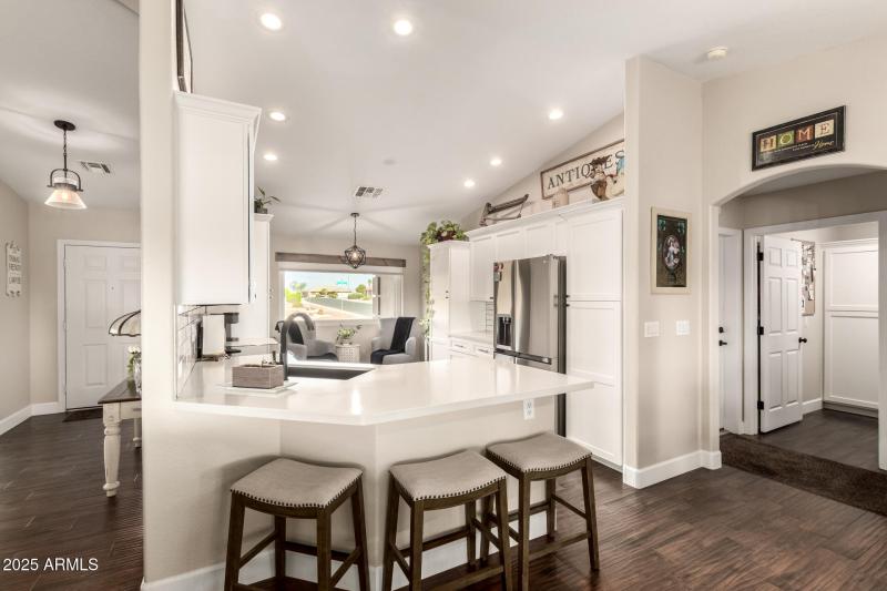 16 - Yellow Wood 2246