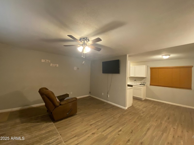 9CF396EF-AFDE-4A20-A811-FCD140CDC17E