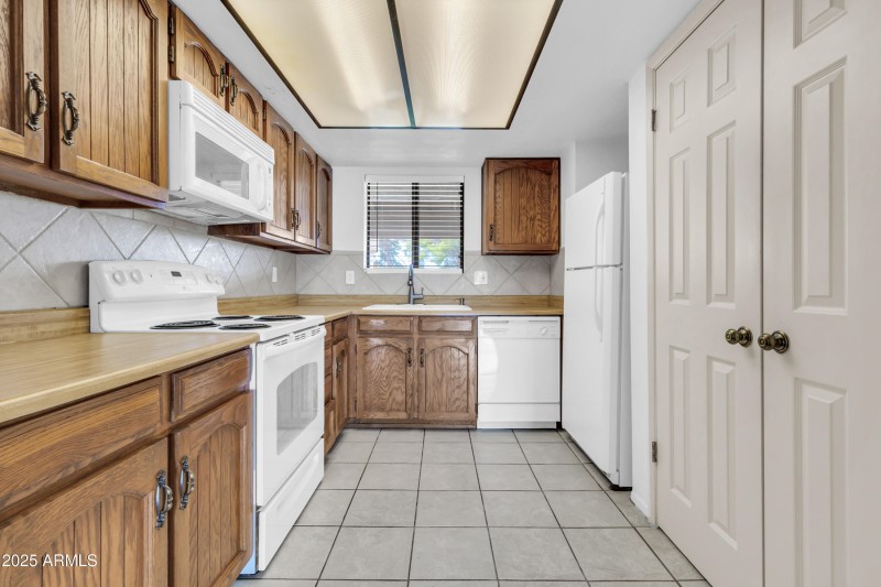 709 S Power Rd 203-15