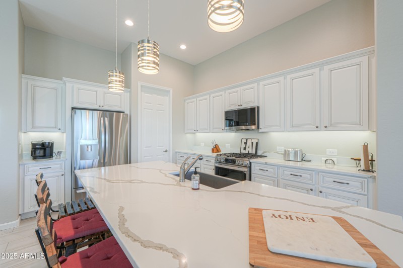 Stainless appliances