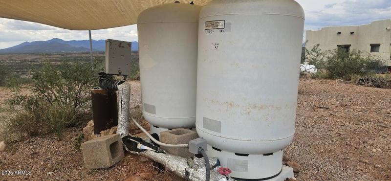 2aaf56a3-c897-4208-9318-aa2368309abe-cop