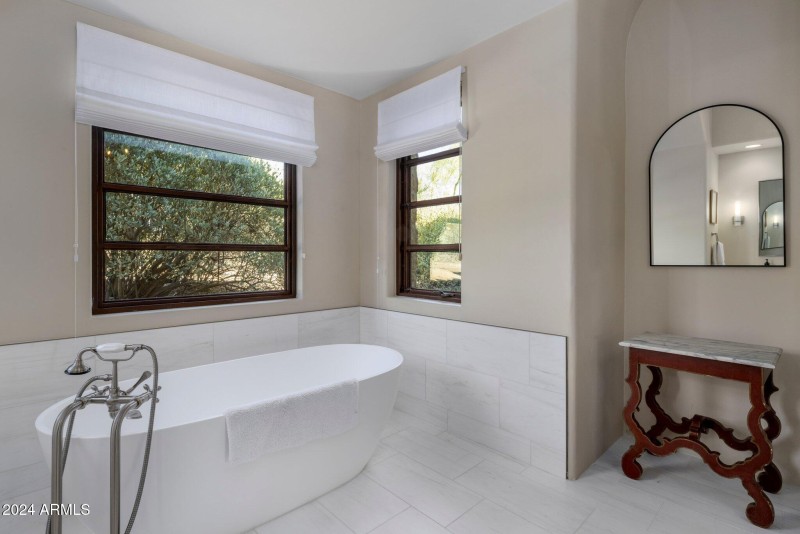 23-web-or-mls-IMG_6229 copy