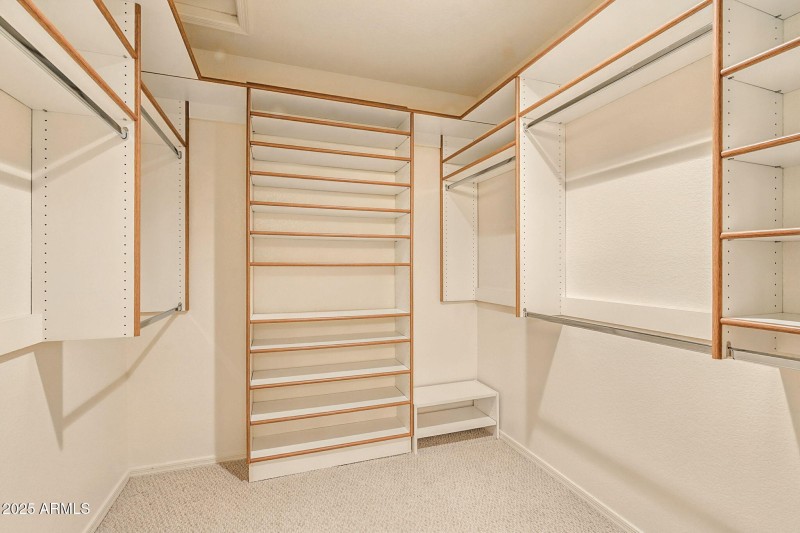 34-web-or-mls-Piccadilly-34