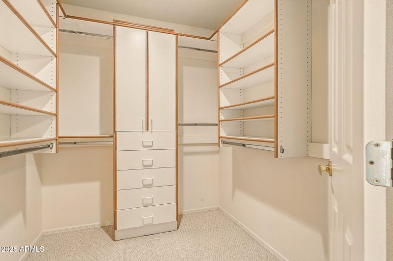 42-web-or-mls-Piccadilly-42