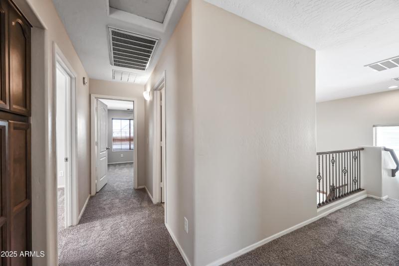 26-1543ENL-ocupix-Day2