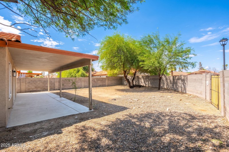 4545 N 67th Ave UNIT 1165 - 33