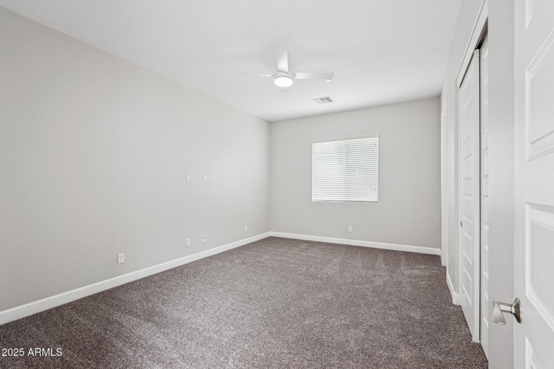 21-web-or-mls-W Oregon Ave-S0309-021