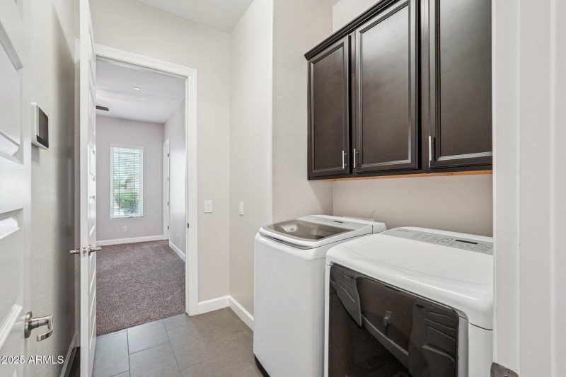 27-web-or-mls-W Oregon Ave-S0309-027