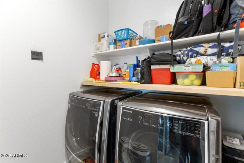 30-18879 W Cholla St