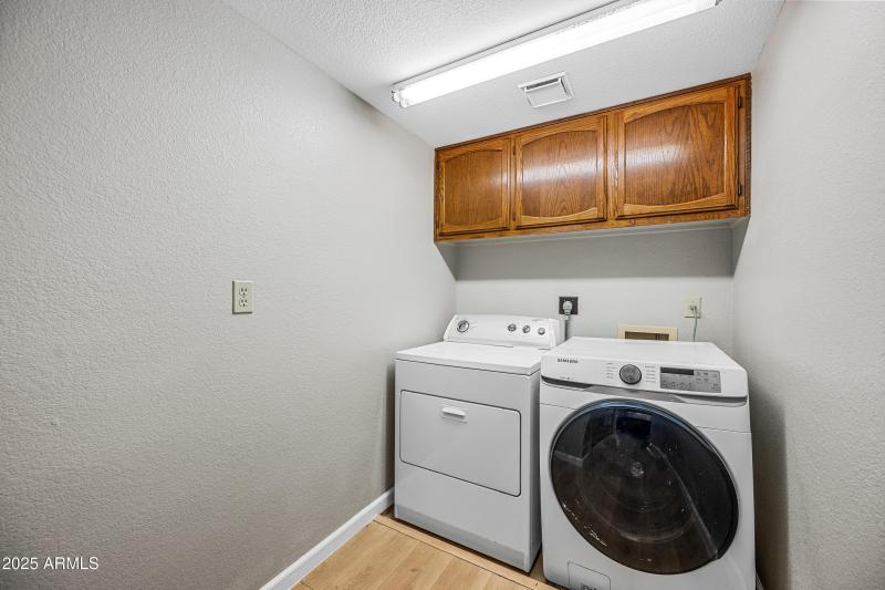 28 Laundry room