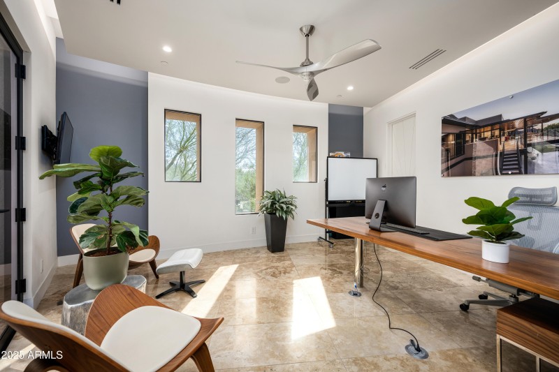 8116 E Vista Bonita Dr -25