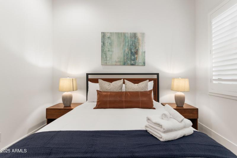 PropertyImageCo_4007N34thSt_WEB-38