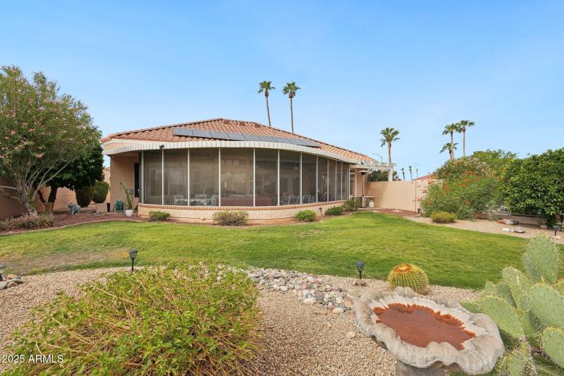 37-web-or-mls-W Desert Glen Dr-S0409-037
