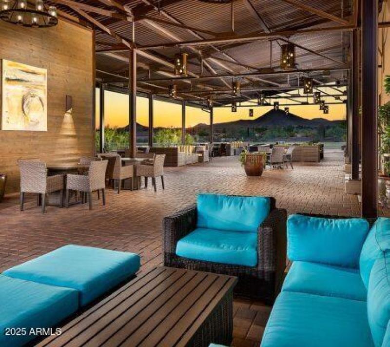 Trilogy_Vistancia_Mita_Club_Patio2