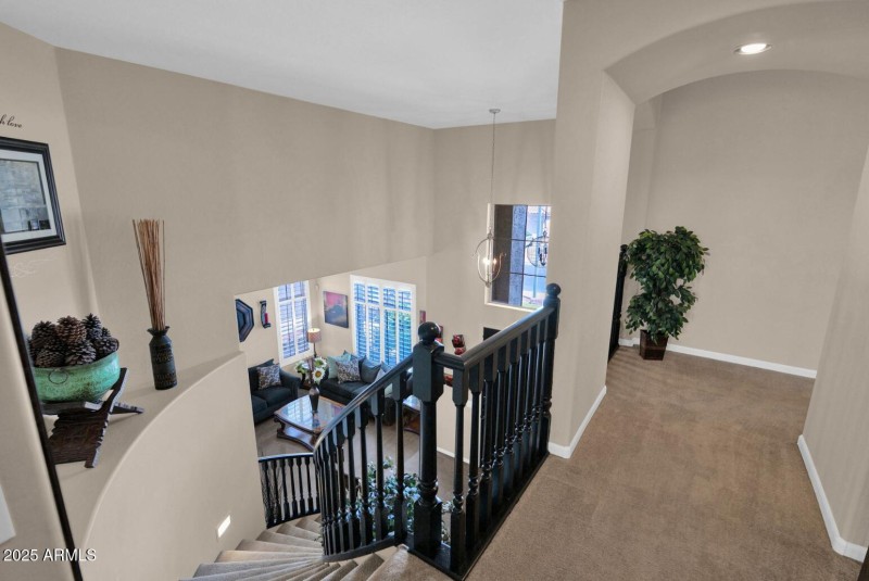 339 Horseshoe - 20Stairs1