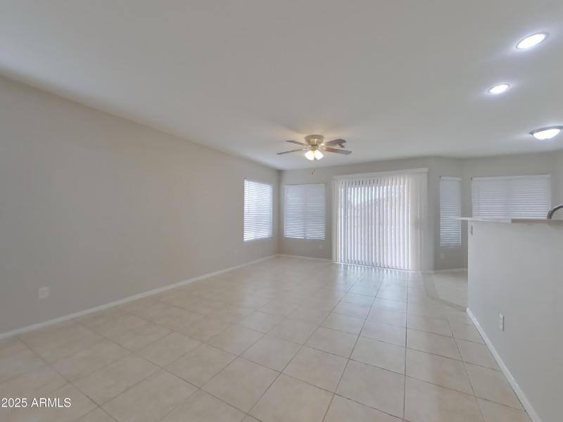 15_pc_bhxY5k1yxm_0ro6sch1GO_layout_2