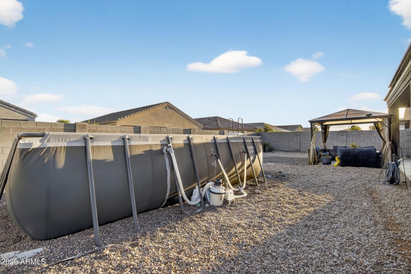 51_059_142_a4m_opnshw