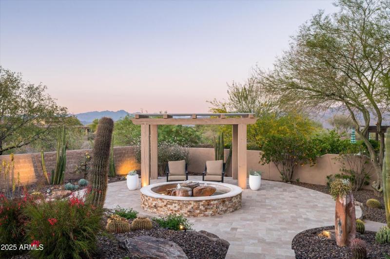 Private Covered Sitting Area