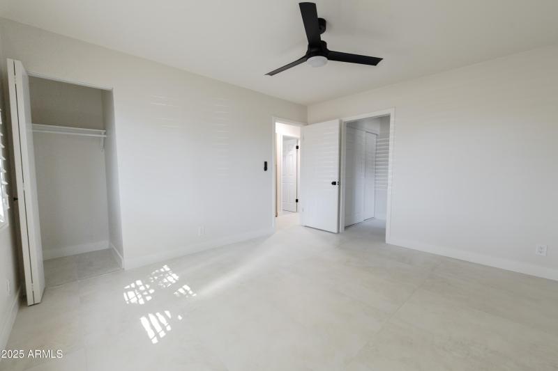 Bedroom 4 w/ ensuite