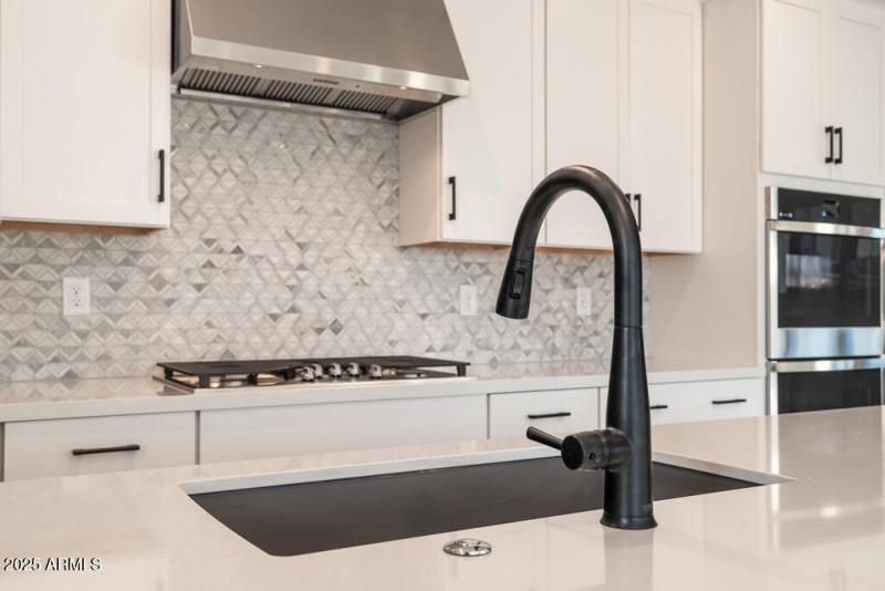 Tri Pointe Waterston Central 301 - Kitc