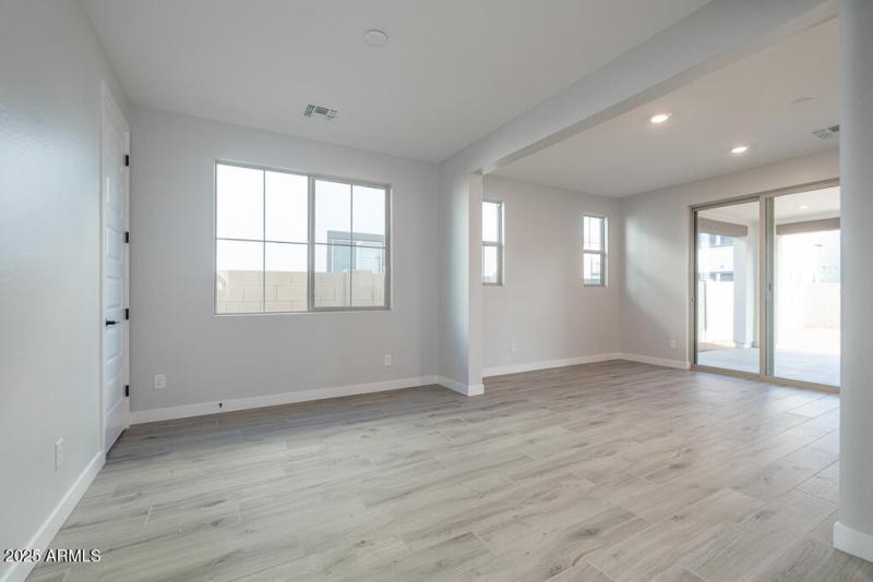 Tri Pointe Waterston Central 301 - Offi