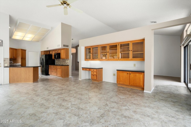 FAMILY ROOM & KITCHEN AREA