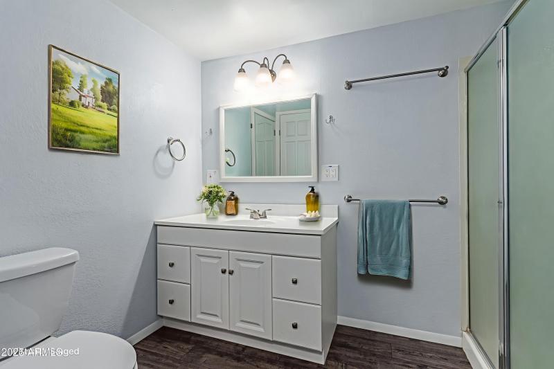 19-Colorado - Bathroom - Farmhouse - 2