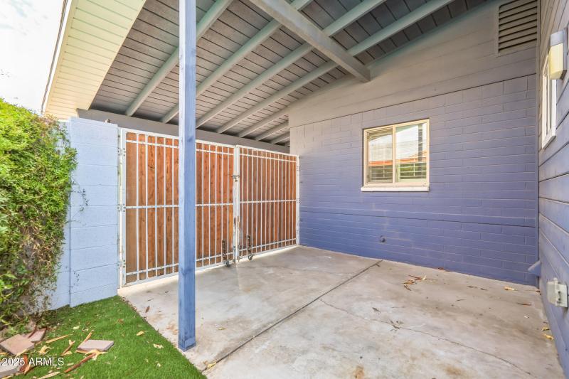 02_457_W_Mulberry_Dr_Phoenix_AZ_85013_US