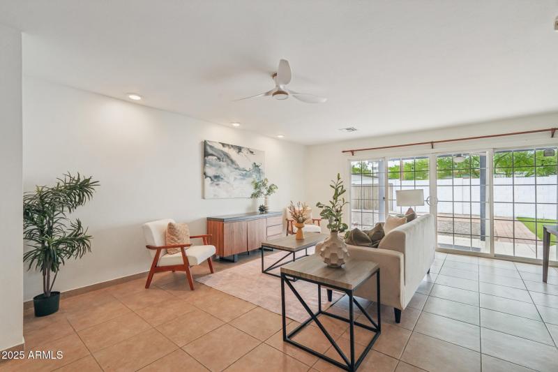 14_457_W_Mulberry_Dr_Phoenix_AZ_85013_US