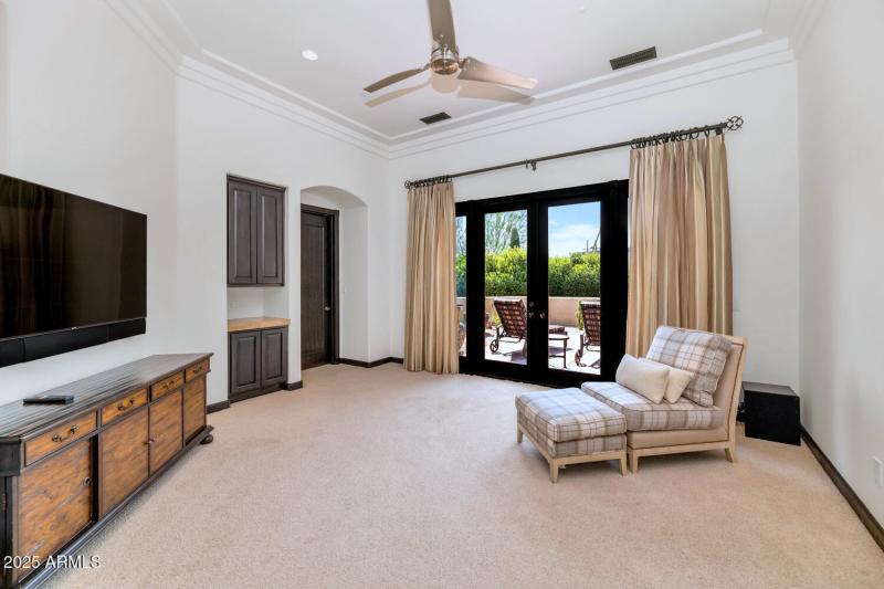 Primary sitting/ exercise room