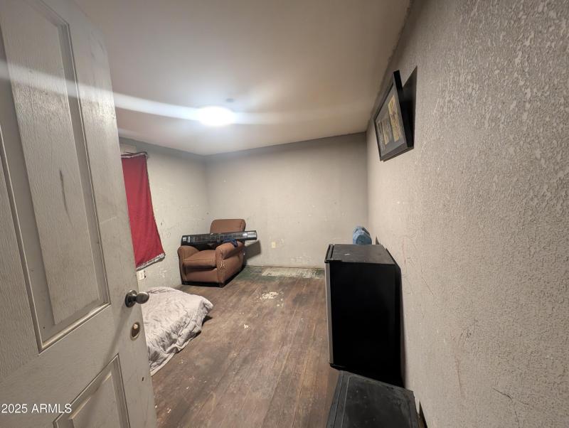 PXL_20250829_191521062