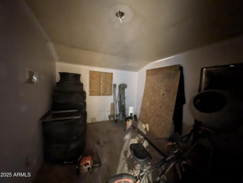 PXL_20250829_191634756.NIGHT