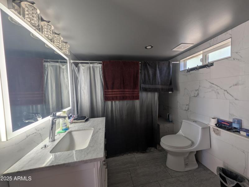 PXL_20250829_192119506