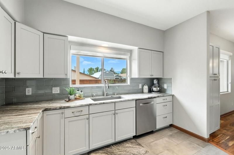 23-web-or-mls-Cedar-23