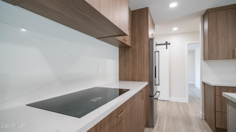 8302 E. Lincoln Dr-12