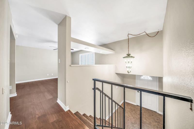 3821 W Danbury Dr-19