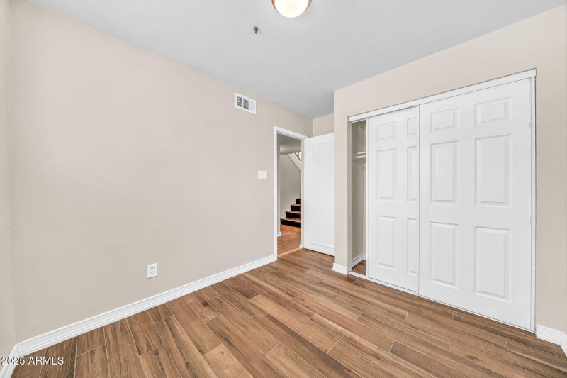 3821 W Danbury Dr-29