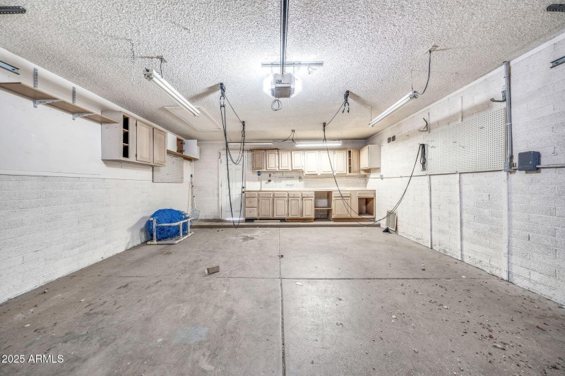 3821 W Danbury Dr-36