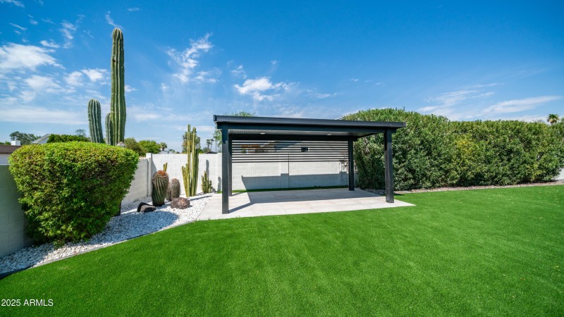 8302 E. Lincoln Dr-58