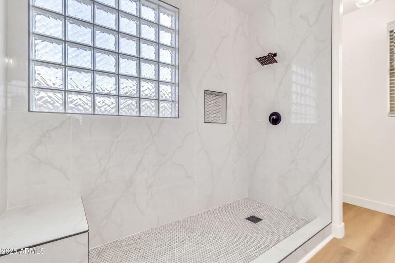 2237 W Agrarian Hills Dr-22