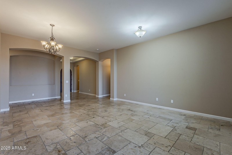 6-web-or-mls-Hazel-6